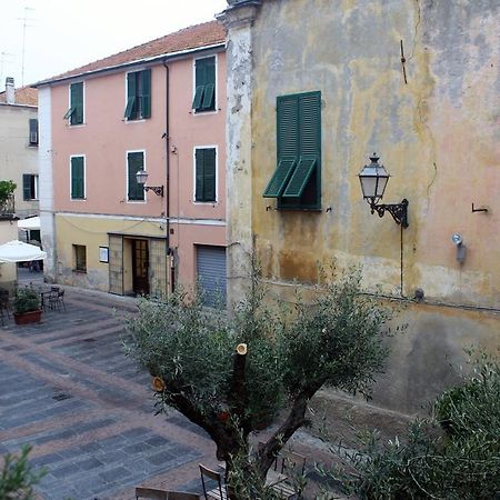 Hotel La Dimora Del Conte Bracco B. Albenga Zewnętrze zdjęcie